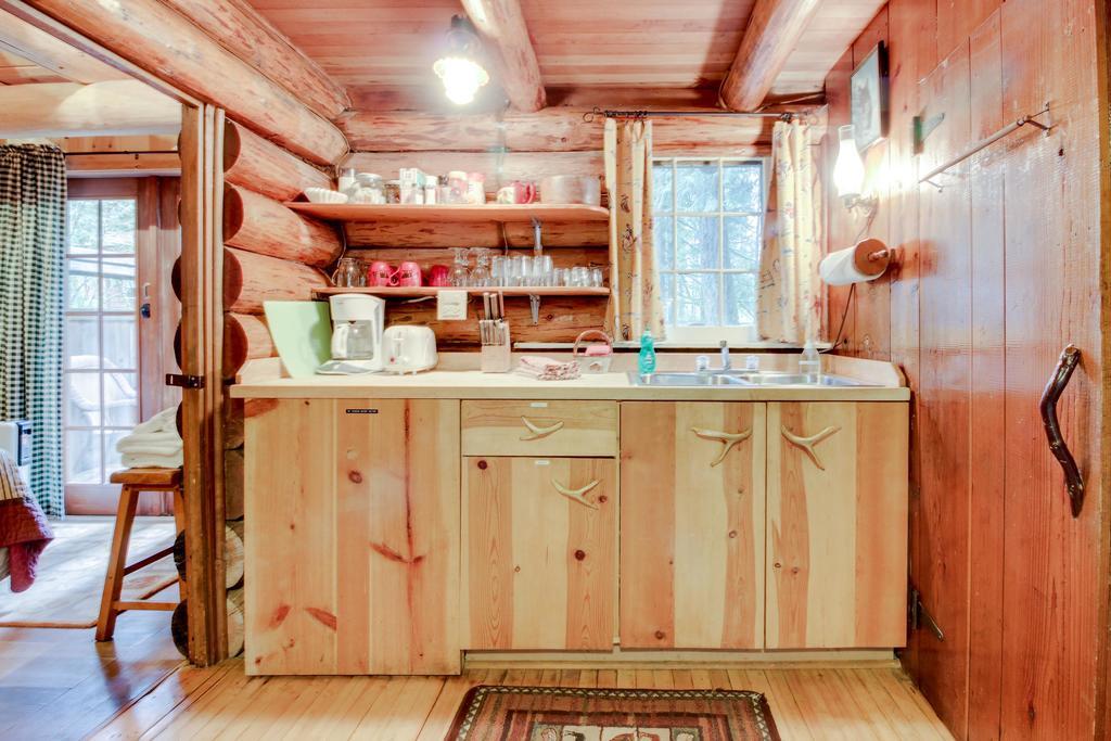 Zoe'S Log Cabin Welches Dış mekan fotoğraf