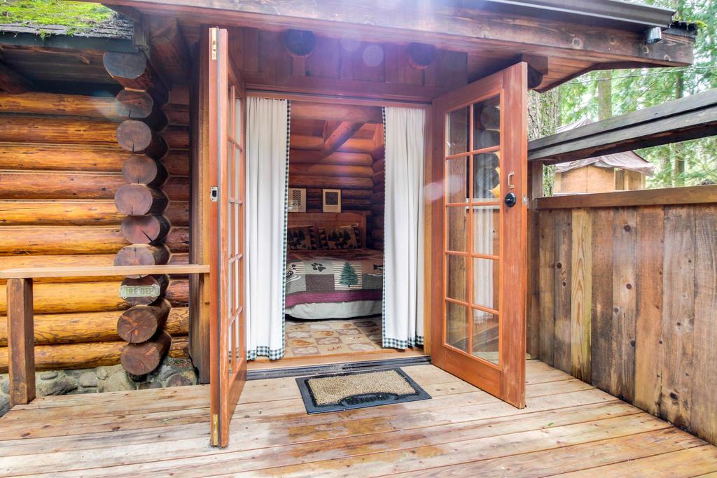 Zoe'S Log Cabin Welches Dış mekan fotoğraf