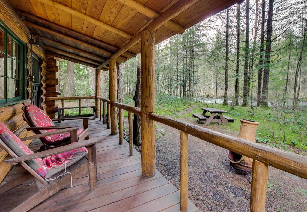 Zoe'S Log Cabin Welches Dış mekan fotoğraf