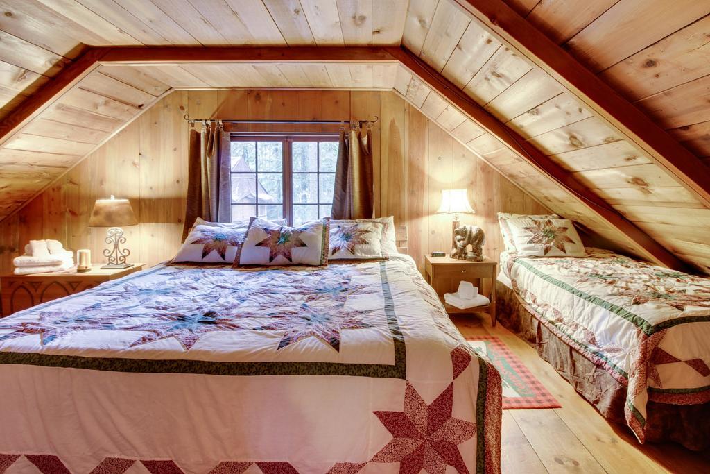 Zoe'S Log Cabin Welches Dış mekan fotoğraf